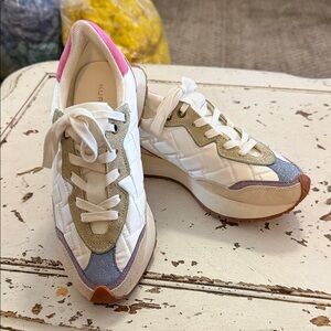 Kurt Geiger Women's White, Pink, and Tan Sneakers